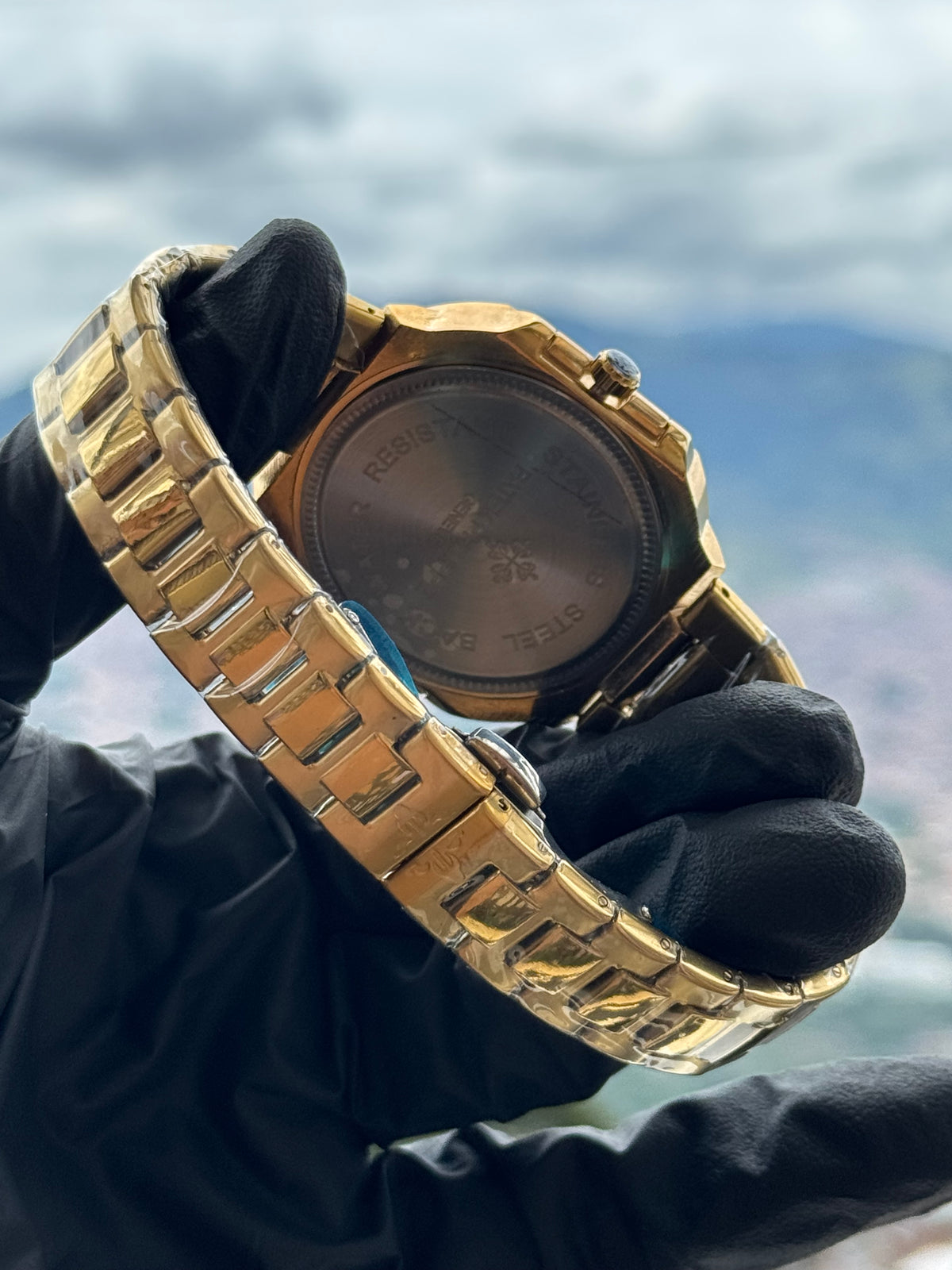 Reloj Dorado💎🔥