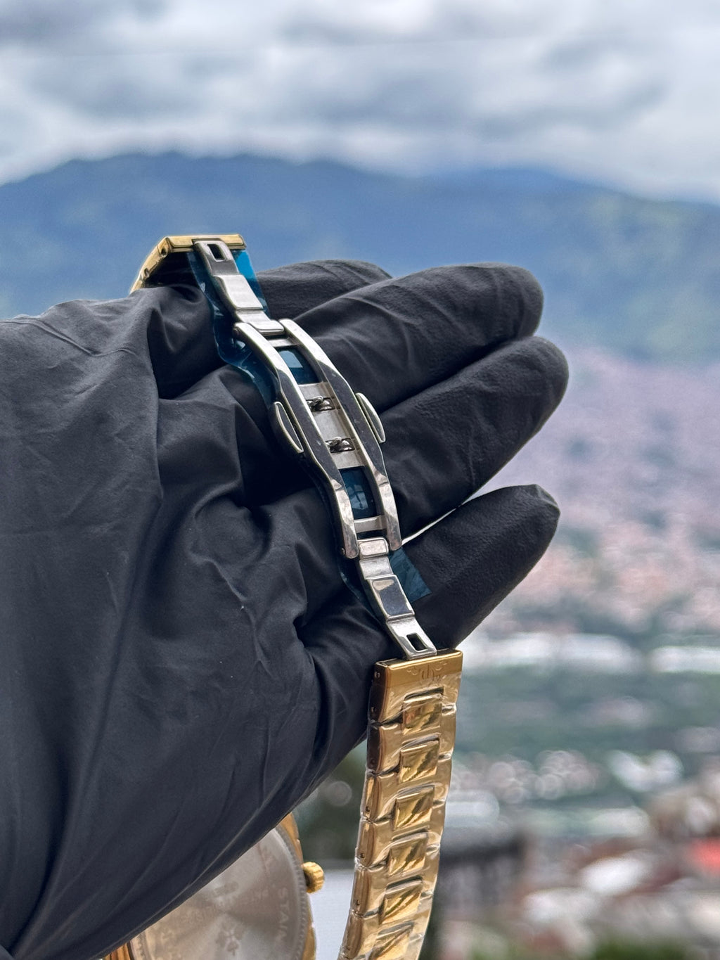Reloj Dorado💎🔥