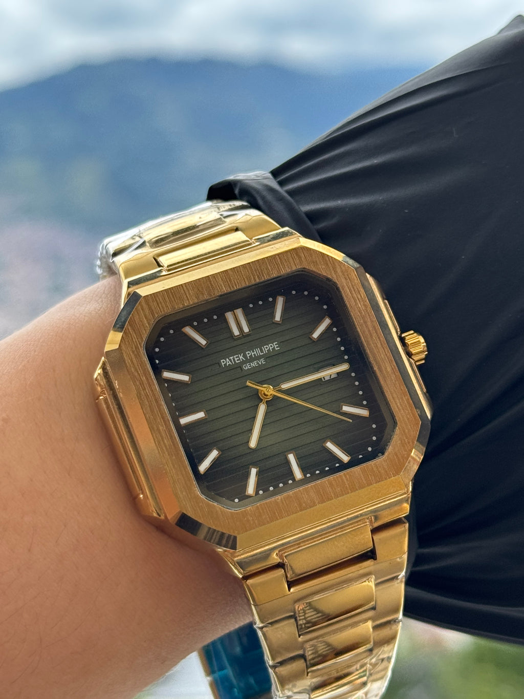 Reloj Dorado💎🔥
