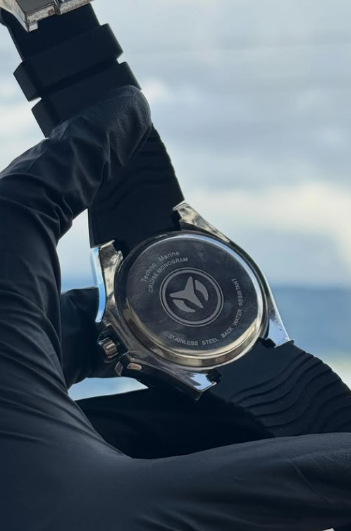 RELOJ NEGRO, BLANCO & PLATEADO | ESTILO QUE DESTACA